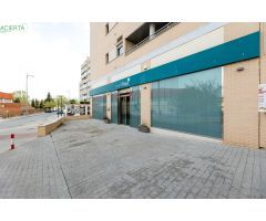 LOCAL COMERCIAL JUNTO AL CAMPUS DE LA SALUD