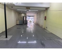 FANTASTICO LOCAL SITUADO EN LA PARTE BAJA DE LA RIERA
