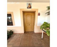 ZONA HIGUERON -Oportunidad única en el corazón del barrio! Casa + negocio en venta