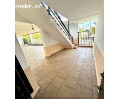 ZONA HIGUERON -Oportunidad única en el corazón del barrio! Casa + negocio en venta