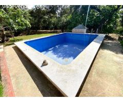Trassierra-Torrehoria -Parcela de 3.000m2 con casita y piscina.