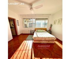 SE ALQUILA LA PARTE ALTA CON ENTRADA TOTALMENTE INDEPENDIENTE DE ESTE CHALET