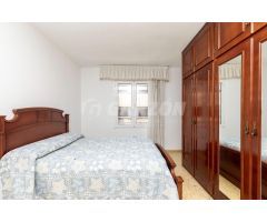 PISO EN VENTA 3 DORMITORIOS + 2 BAÑOS