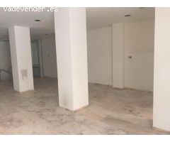LOCAL A LA VENTA EN BAZA (GRANADA)