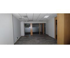 Local comercial de 200 m2 en Oliva