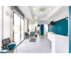 LOCAL COMERCIAL JUNTO AL CAMPUS DE LA SALUD