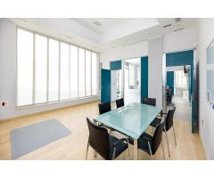 LOCAL COMERCIAL JUNTO AL CAMPUS DE LA SALUD