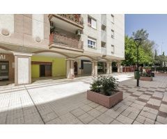 LOCAL CON LICENCIA DE CAMBIO DE USO EN ZONA VILLAREJO