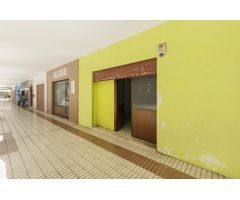 LOCAL CON LICENCIA DE CAMBIO DE USO EN ZONA VILLAREJO