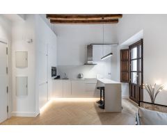 Exclusivo piso con reforma de diseño en el corazón de Granada