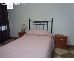 PISAZO PARA ESTUDIANTES CON TERRAZA Y ASCENSOR