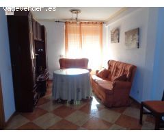 PISO CON ASCENSOR JUNTO A DERECHO PARA ESTUDIANTES