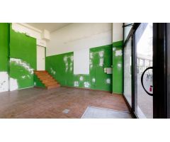 Local comercial en Alquiler en Girona, Girona