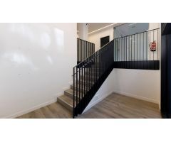 Local comercial en Alquiler en Barcelona, Barcelona