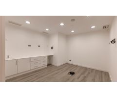 Local comercial en Alquiler en Barcelona, Barcelona