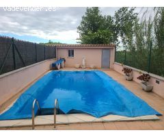 Chalet con piscina en venta en Avinyonet de Puigventos