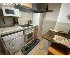 2 dormitorios y 1 baño en planta baja con jardin