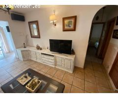 2 dormitorios y 1 baño en planta baja con jardin