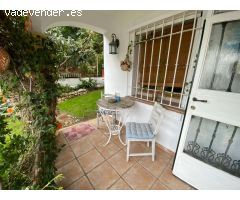 2 dormitorios y 1 baño en planta baja con jardin