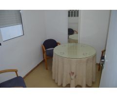 Piso de 3 dormitorios en alquiler en el Soho, Málaga.