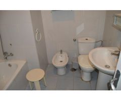 Piso de 3 dormitorios en alquiler en el Soho, Málaga.
