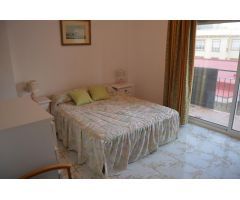 Piso de 3 dormitorios en alquiler en el Soho, Málaga.