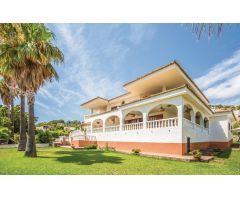 Espectacular villa de lujo con piscina privada en la exclusiva urbanización El Balcó,Oropesa del Mar