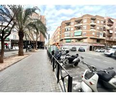 Local comercial en Altabix