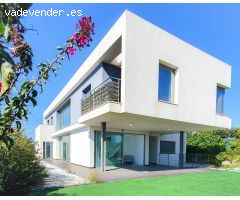 PRECIOSA VIVIENDA UNIFAMILIAR PEÑA DE LAS AGUILAS