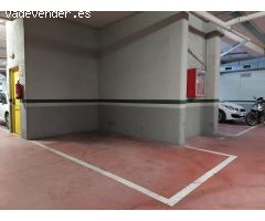 CALONGE: Se alquila plaza de parking, SIN VECINO QUE TE GOLPEE CON LA PUERTA, queda en isleta