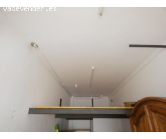 PALAMÓS: Zona Sant Joan, se vende garage cerrado de 25 m2. aprox. con aseo