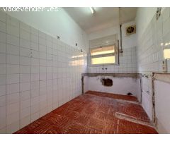 PALAMÓS:  PISO MUY CÉNTRICO DE 93 m2 aprox. A POCOS METROS DE LA PLAYA.