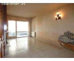 PALAMÓS: !GRAN OPORTUNIDAD! PISO A 200 METROS DE LA PLAYA, CON ASCENSOR Y PATIO DE 20 m2.