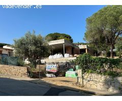 NUEVA CONSTRUCCIÓN: CHALET INDEPENDIENTE DE ALTO STANDING EN MAS AMBRÓS - CALONGE