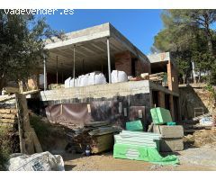 NUEVA CONSTRUCCIÓN: CHALET INDEPENDIENTE DE ALTO STANDING EN MAS AMBRÓS - CALONGE