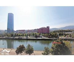 Se Vende piso de 3 Dormitorios exterior para entrar a vivir con parcela de garaje en Deusto
