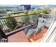 Se Vende piso de 3 Dormitorios exterior para entrar a vivir con parcela de garaje en Deusto