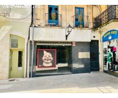 Edificio en venta en el centro de Figueres. Ideal Inversores.