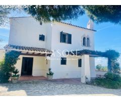 Casa única en venta en Aiguadolc con espectaculares vistas al Mediterráneo