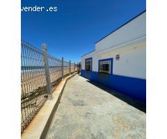 Chalet primera linea en tres piedras (Chipiona)