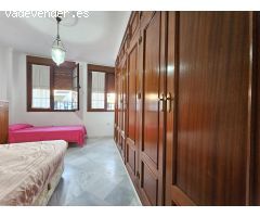 CASA EN EL CENTRO DE SANLÚCAR DE BDA.