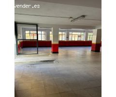 GRAN LOCAL COMERCIAL EN PLENO CENTRO DE CACARES