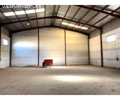 NAVE CON OFICINAS EN CAPELLANIAS