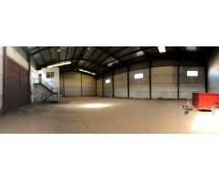 NAVE CON OFICINAS EN CAPELLANIAS
