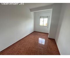 PISO CON NAVE DE 250 METROS EN CHARCA MUSIA