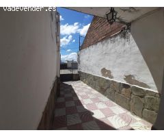 Casa muy económica con patio en Botija
