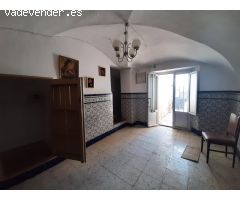 Casa muy económica con patio en Botija