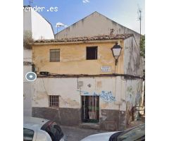 ¡Oportunidad en San Blas, Cáceres! Dos viviendas por el precio de una