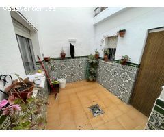 CASA CON MUCHAS POSIBILIDADES EN SIERRA DE FUENTES