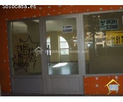 Local comercial en Alquiler en Malpartida de Cáceres, Cáceres
